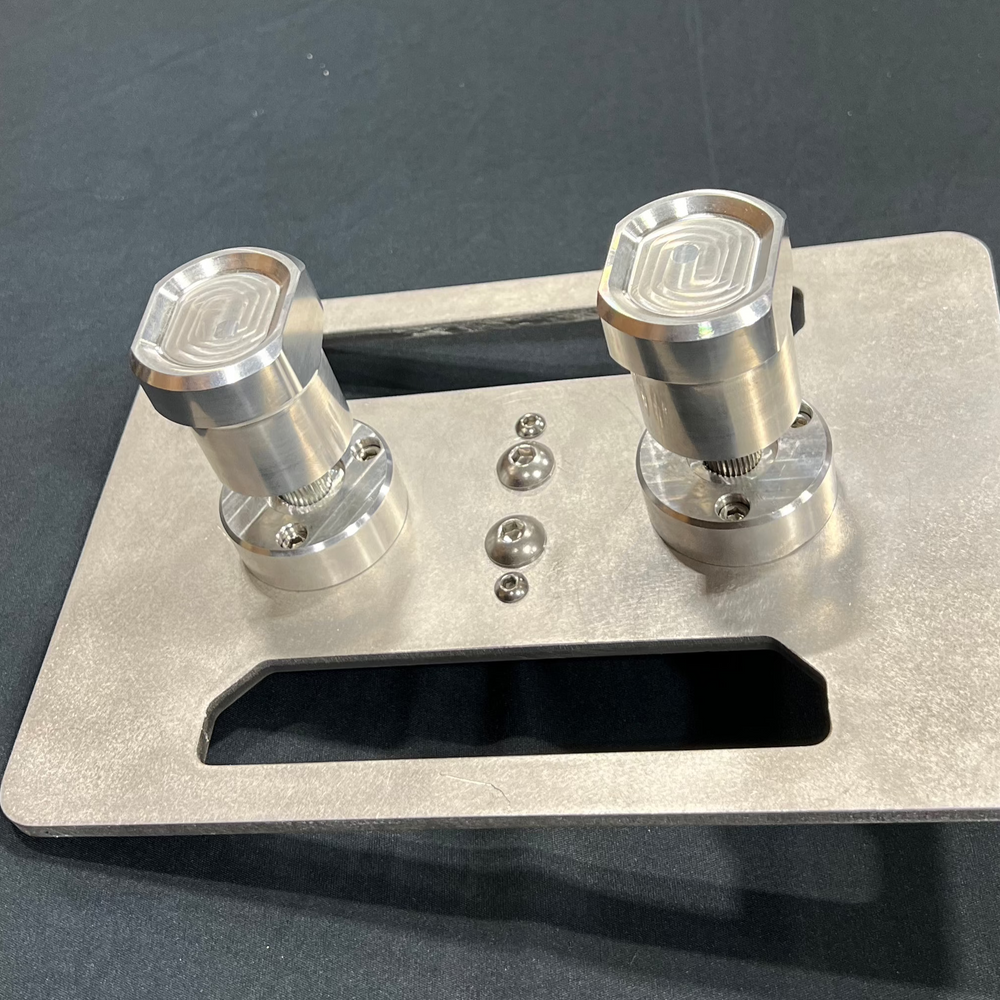 
                  
                    FORD BRONCO TRED PRO MOUNT

                  
                