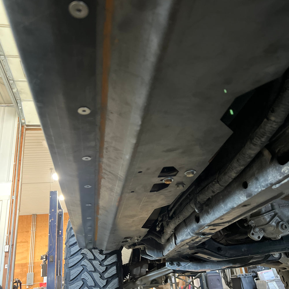 FORD BROCNO ROCK SLIDERS