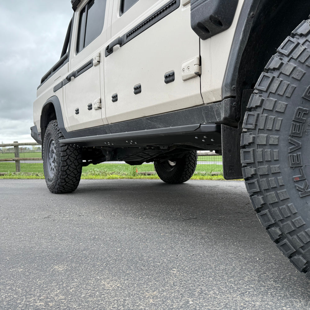 
                  
                    Hybrid Rock Slider/Step by MOD Offroad on Ineos Quatermaster
                  
                